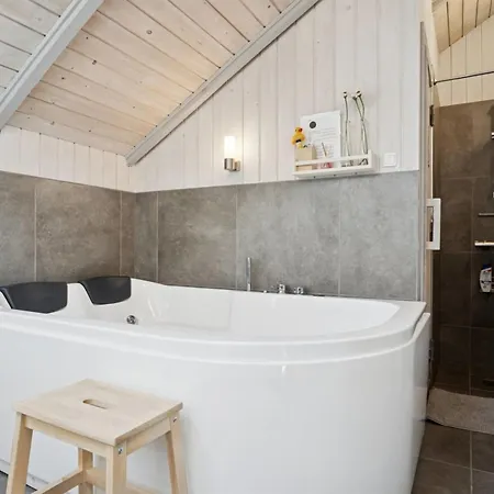 Bessi - 200m From The Sea By Interhome * Sarup