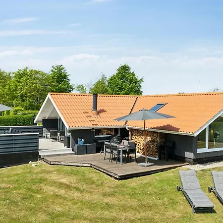 Bessi - 200m From The Sea By Interhome Ferienhaus