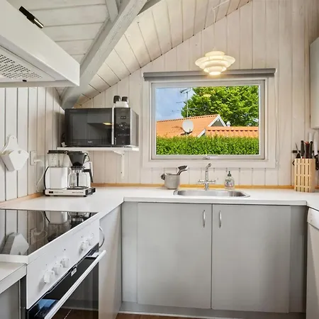Bessi - 200m From The Sea By Interhome *