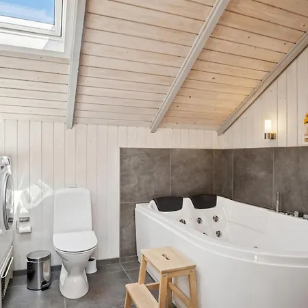Bessi - 200m From The Sea By Interhome *